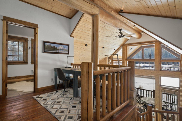 Balcony and Workspace